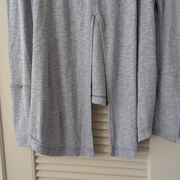 Free People We the Free Long Sleeve Turtleneck Top Split Back Gray Small /Med - Picture 6 of 9